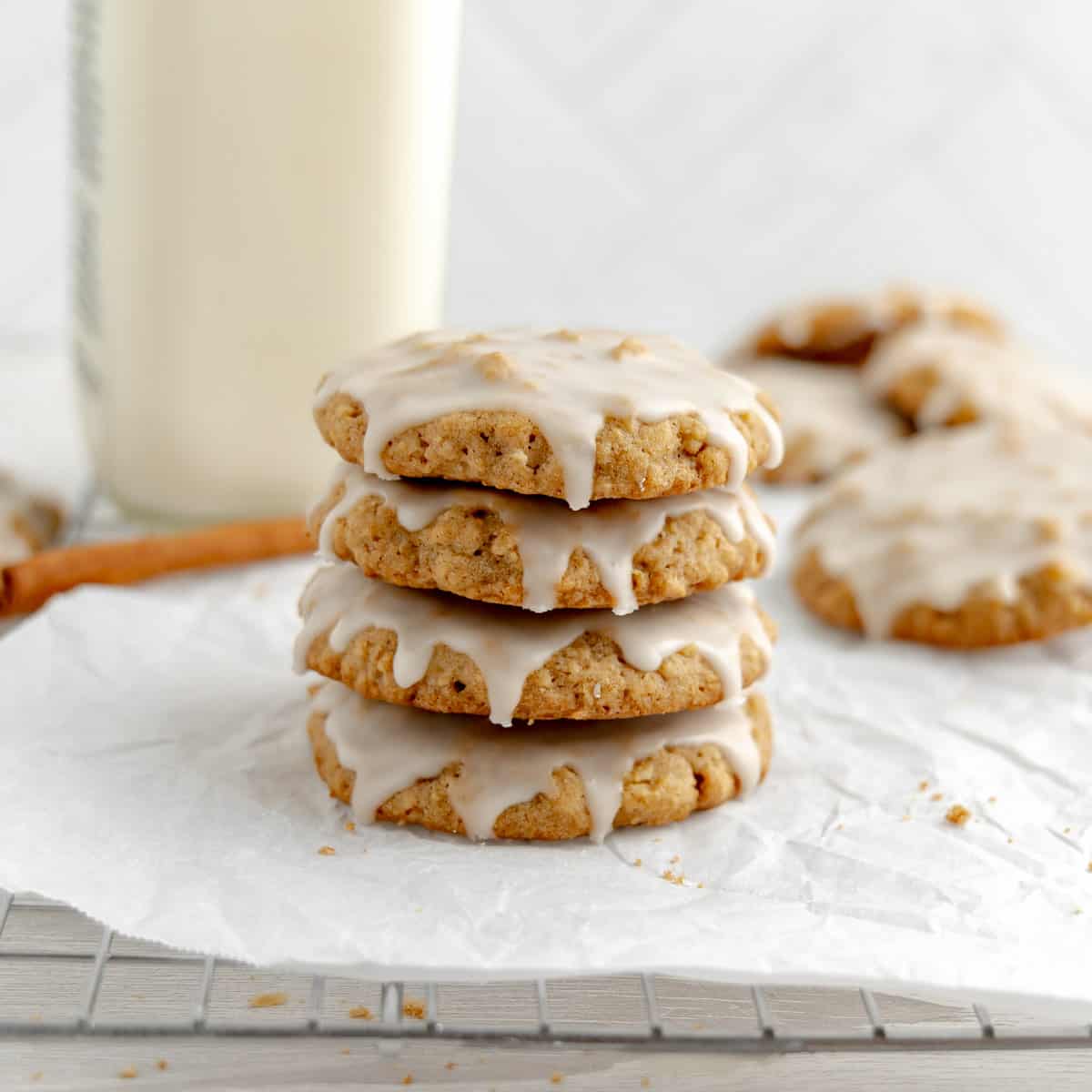 Simple and Easy Iced Oatmeal Cookies Recipe