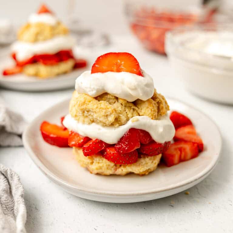 Classic Strawberry Shortcake Recipe (Homemade Biscuits) - Barefoot In ...
